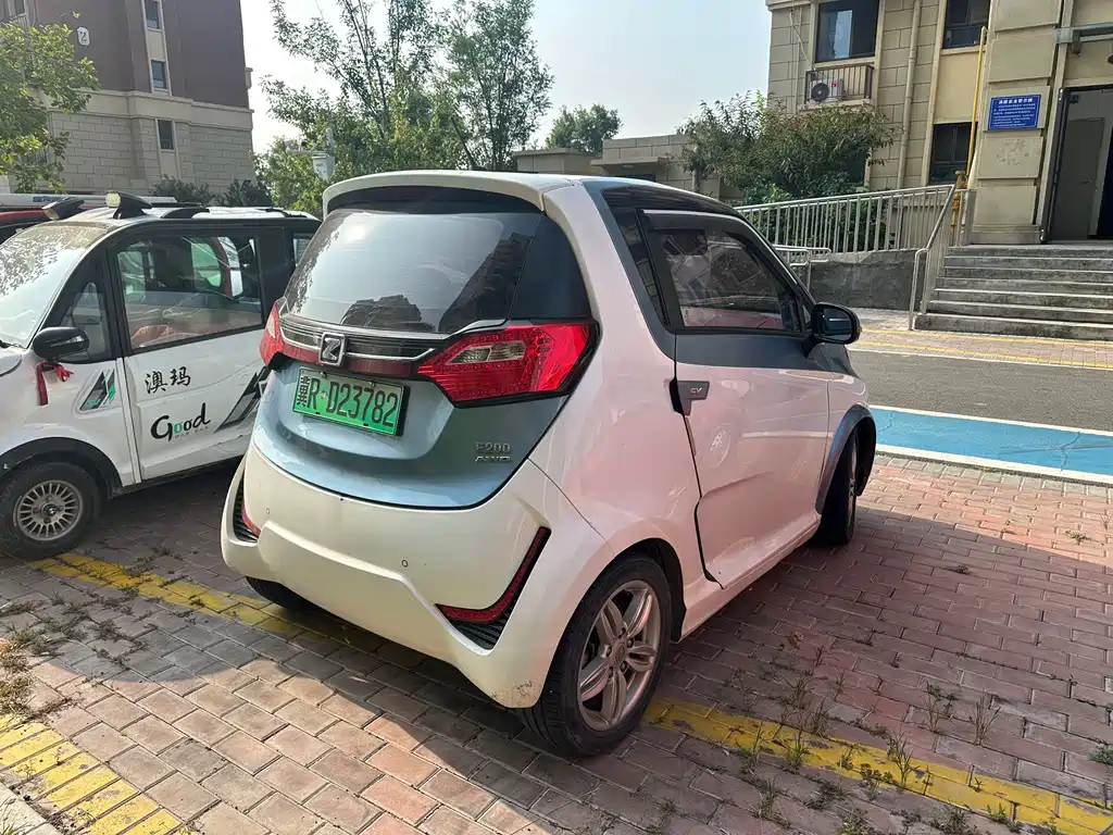 Zotye Zotye E200 — миниатюра 6