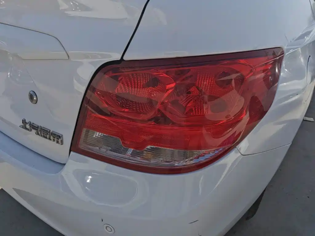 Chevrolet Sail — миниатюра 8