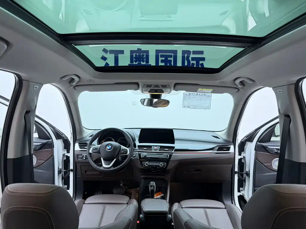 BMW X1 — миниатюра 15