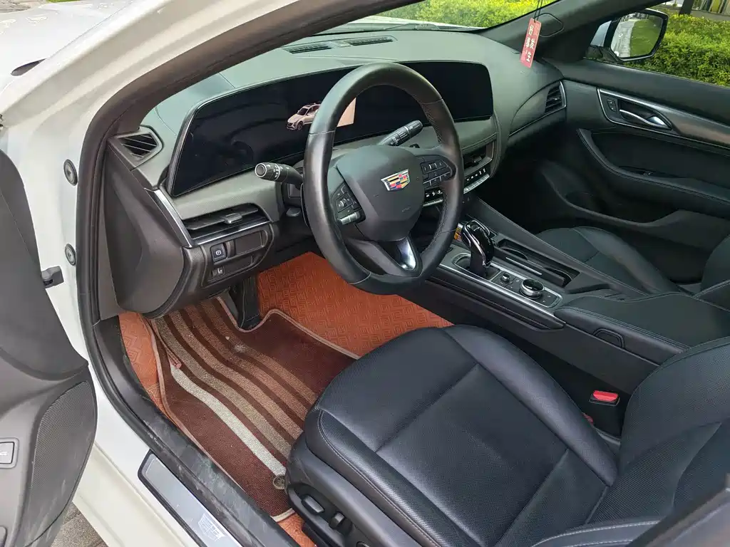 Cadillac CT5 — миниатюра 11