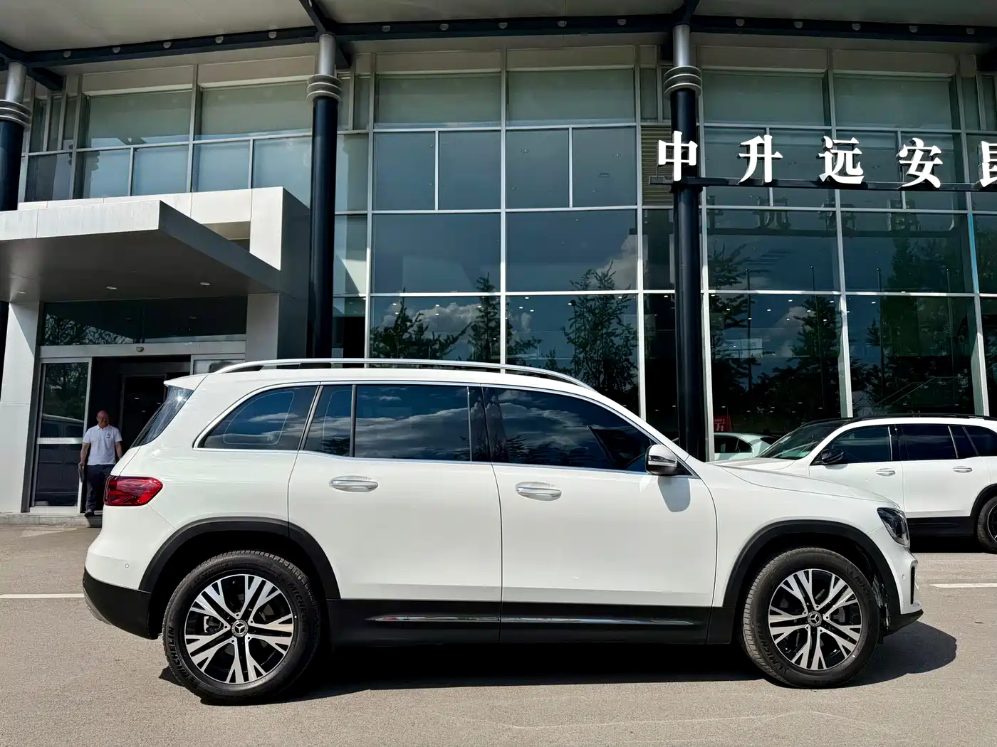Mercedes-Benz GLB