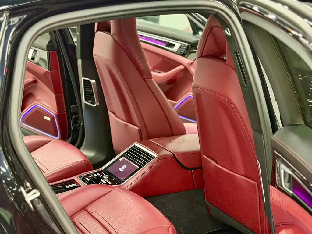 Porsche Panamera — миниатюра 16