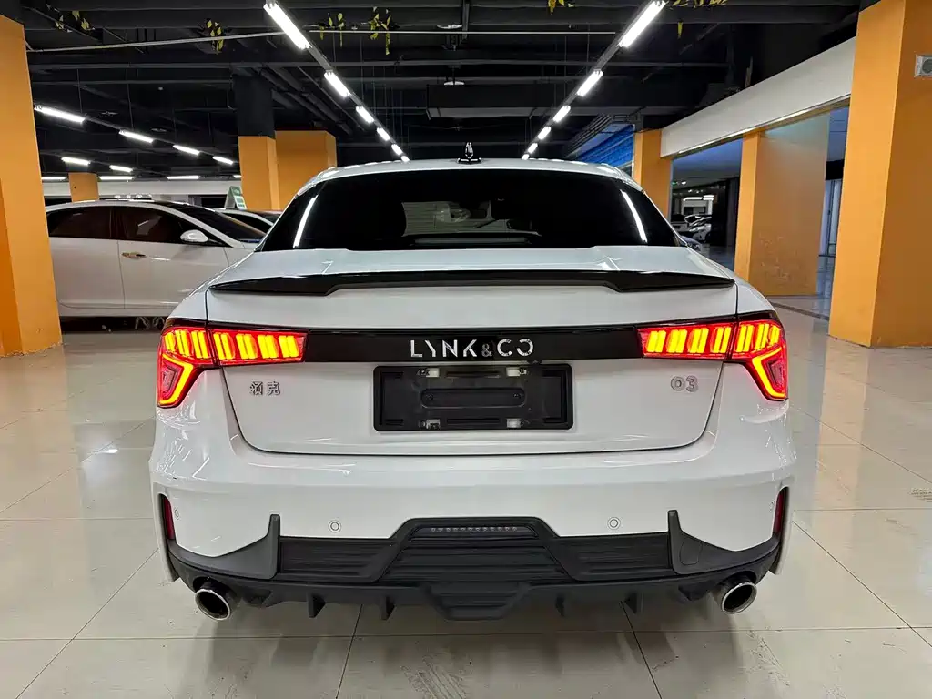 Lynk & Co 03 — миниатюра 7