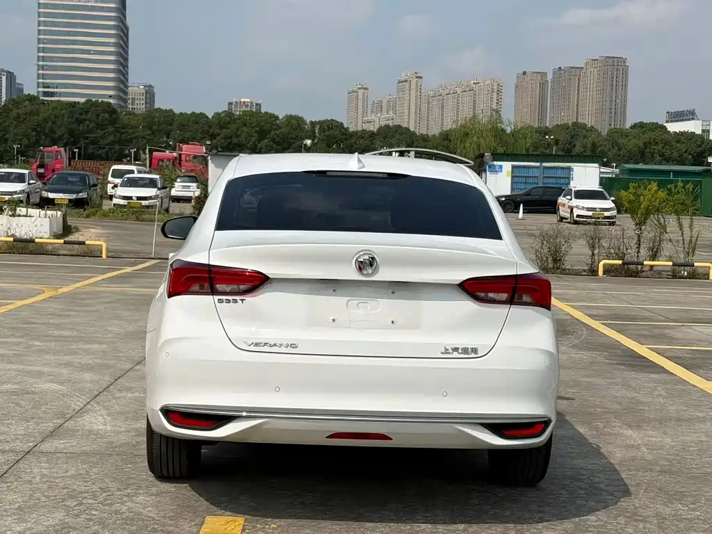 Buick Verano — миниатюра 8