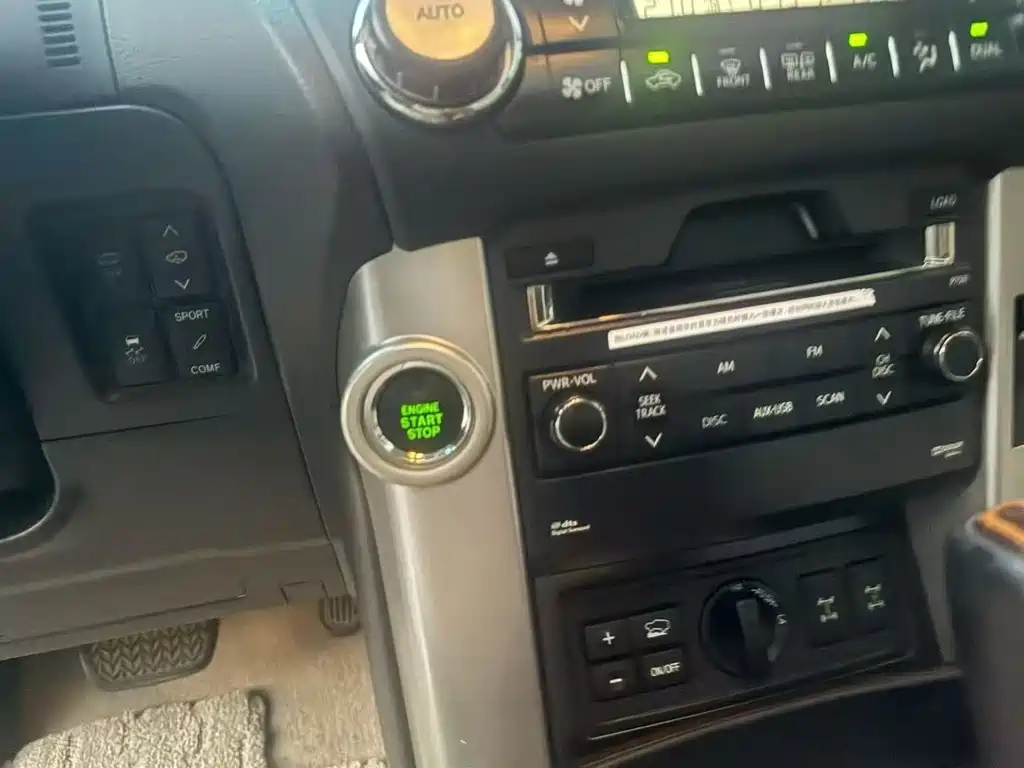 Toyota Prado — миниатюра 5