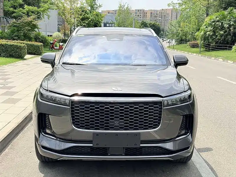 Li Auto Li ONE — миниатюра 2