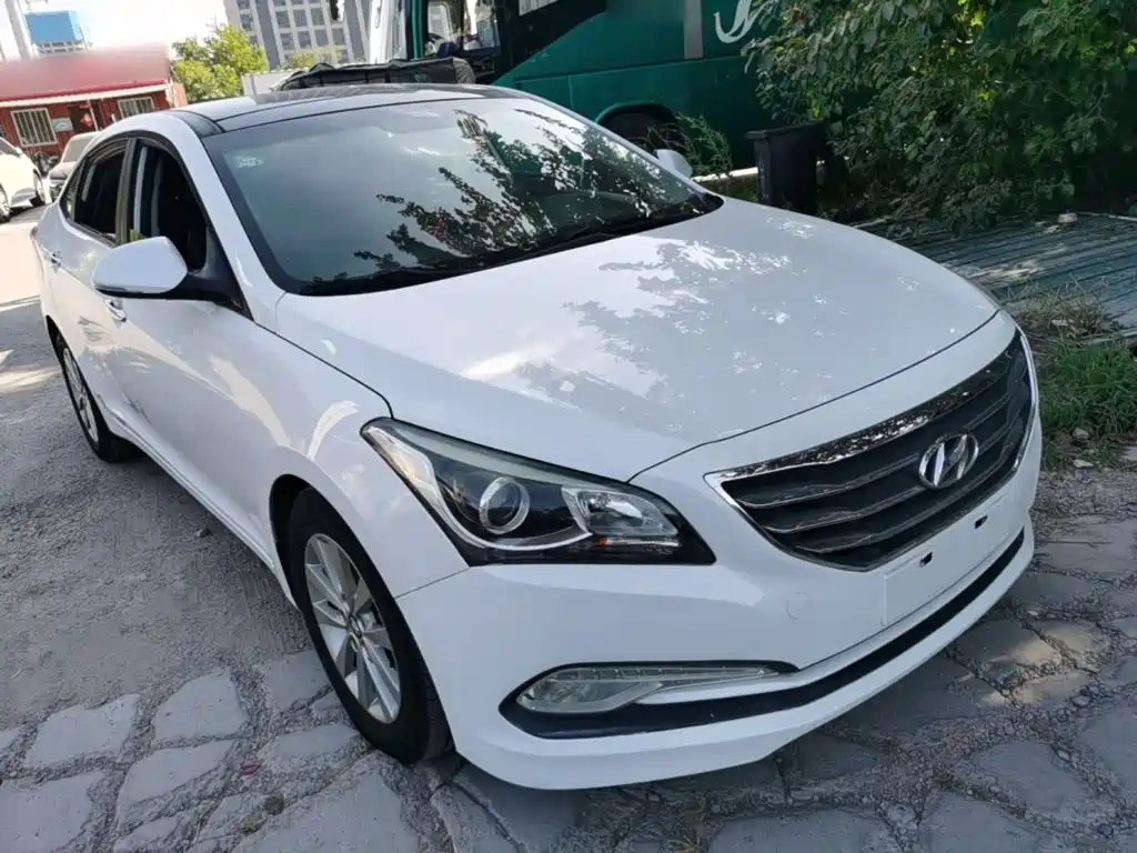 Hyundai Mistra — миниатюра 4