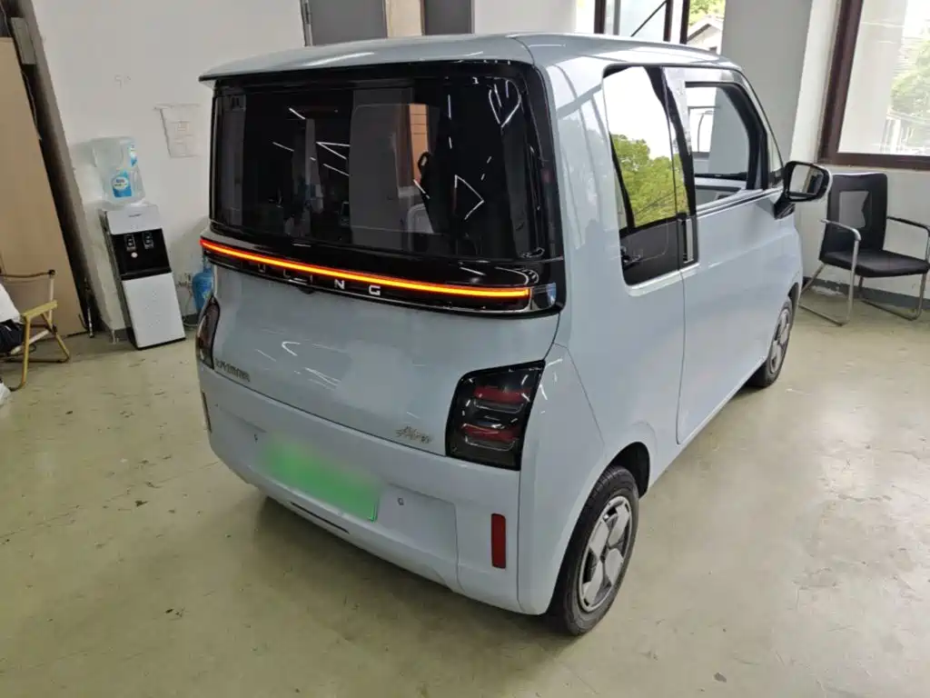 Wuling Air ev 2023 мест