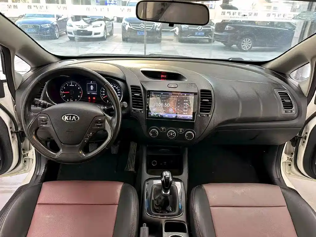 Kia K3 — миниатюра 5