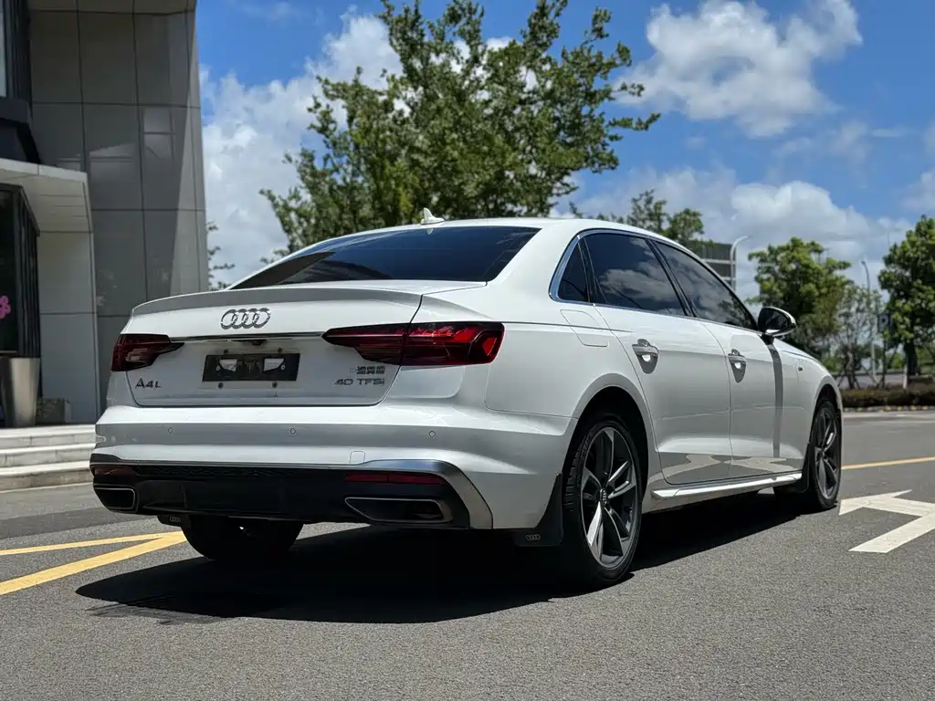 Audi A4L 2020 40 TFSI Fashion