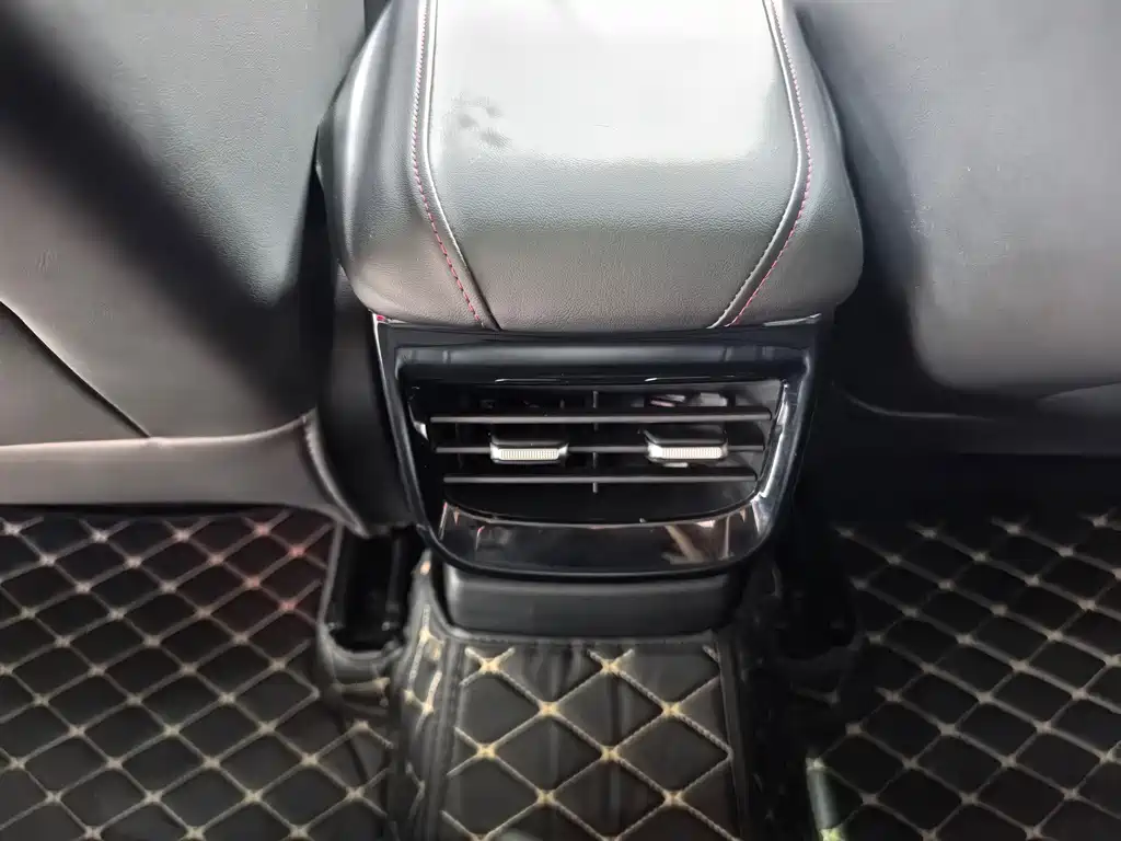 Roewe i5 — миниатюра 16