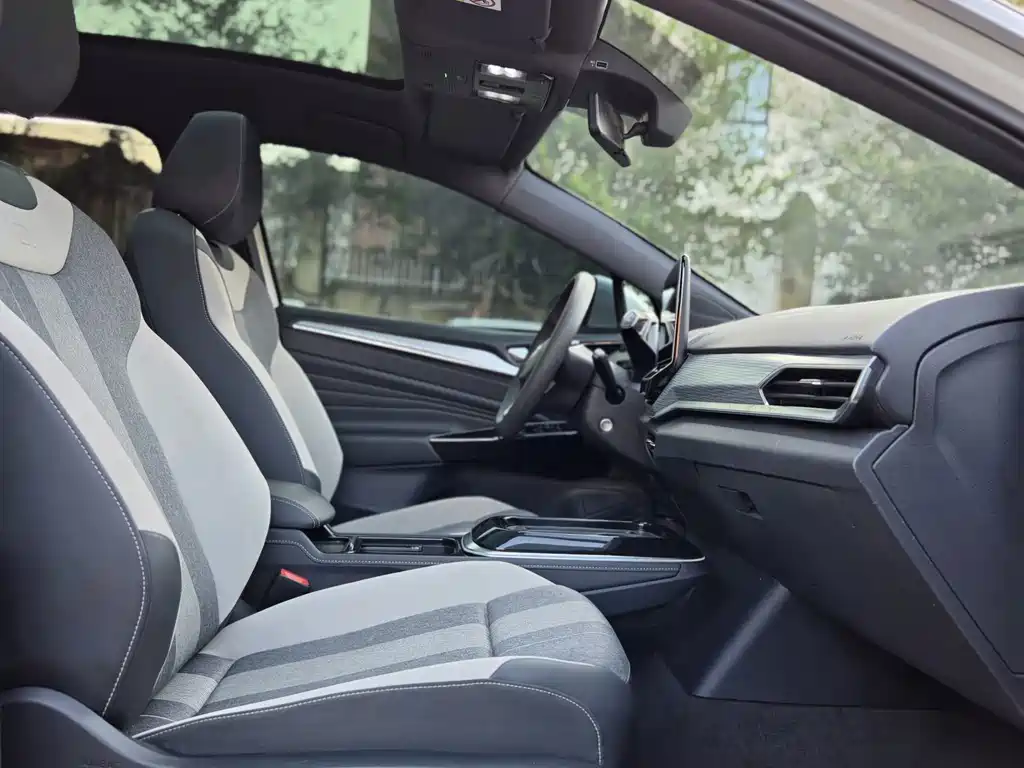 Volkswagen ID.4 Crozz — миниатюра 6
