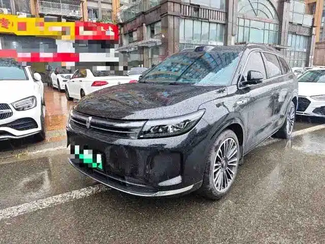 2025 Huawei M7
