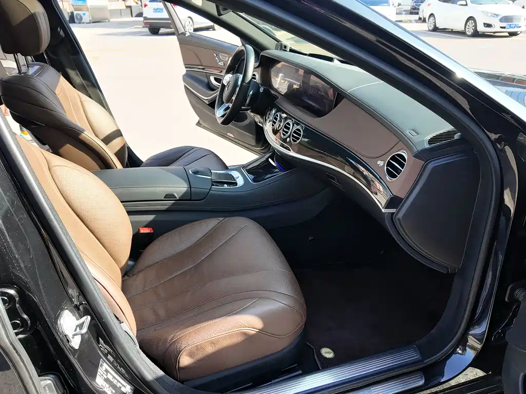 MERCEDES-BENZ S CLASS