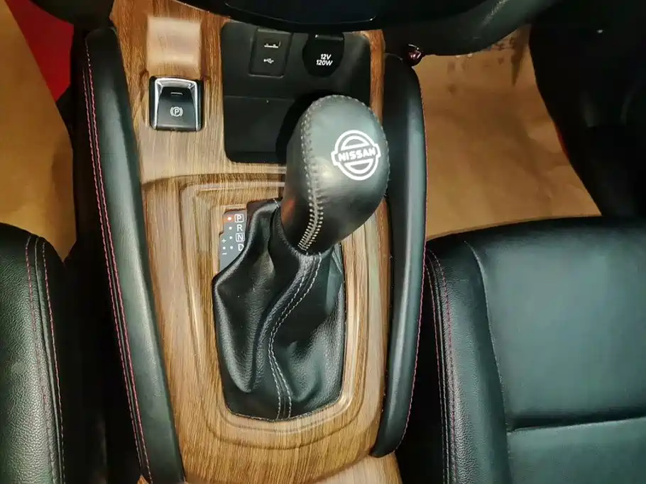 Nissan Qashqai — миниатюра 16