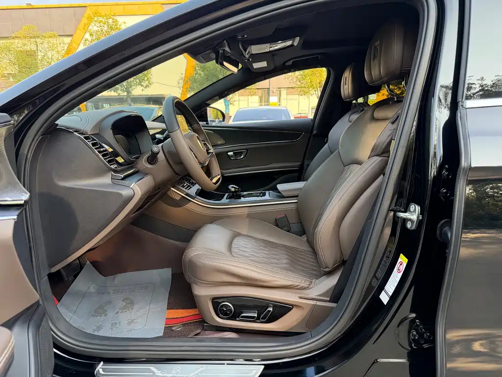BYD Han — миниатюра 3