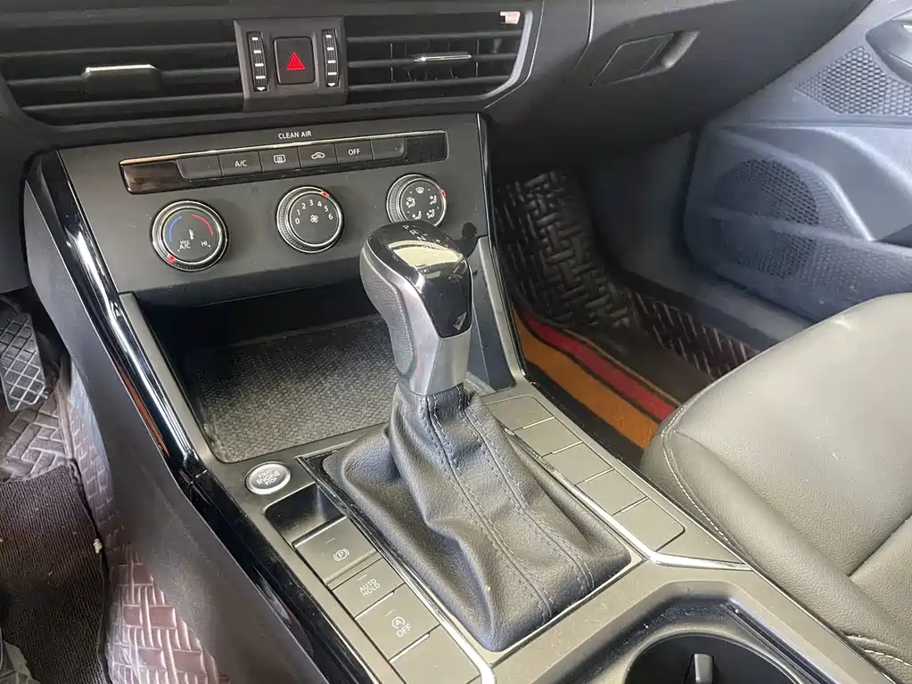 Volkswagen Passat — миниатюра 16