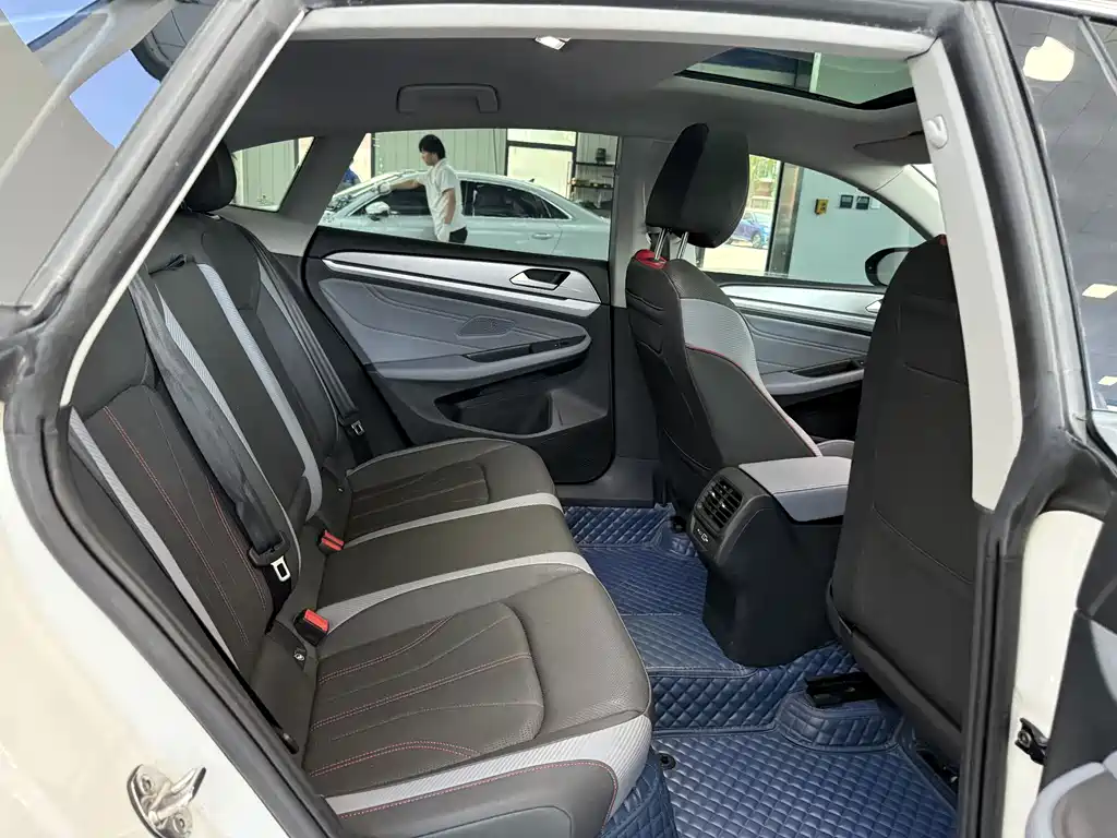 Volkswagen Lamando 2022 L 280TSI DSG