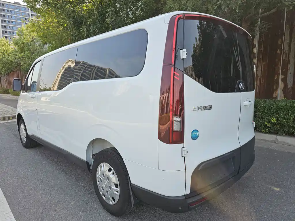 MAXUS V70 — миниатюра 4