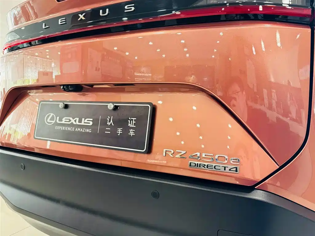 Lexus RZ — миниатюра 10