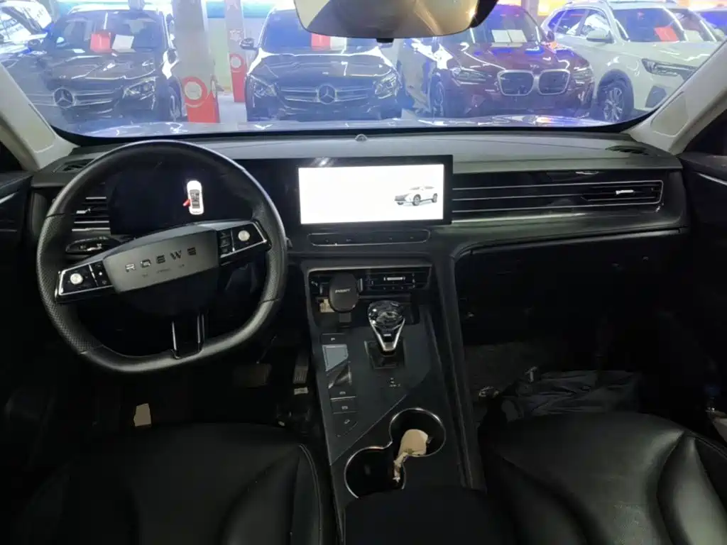 Roewe RX5 — миниатюра 10