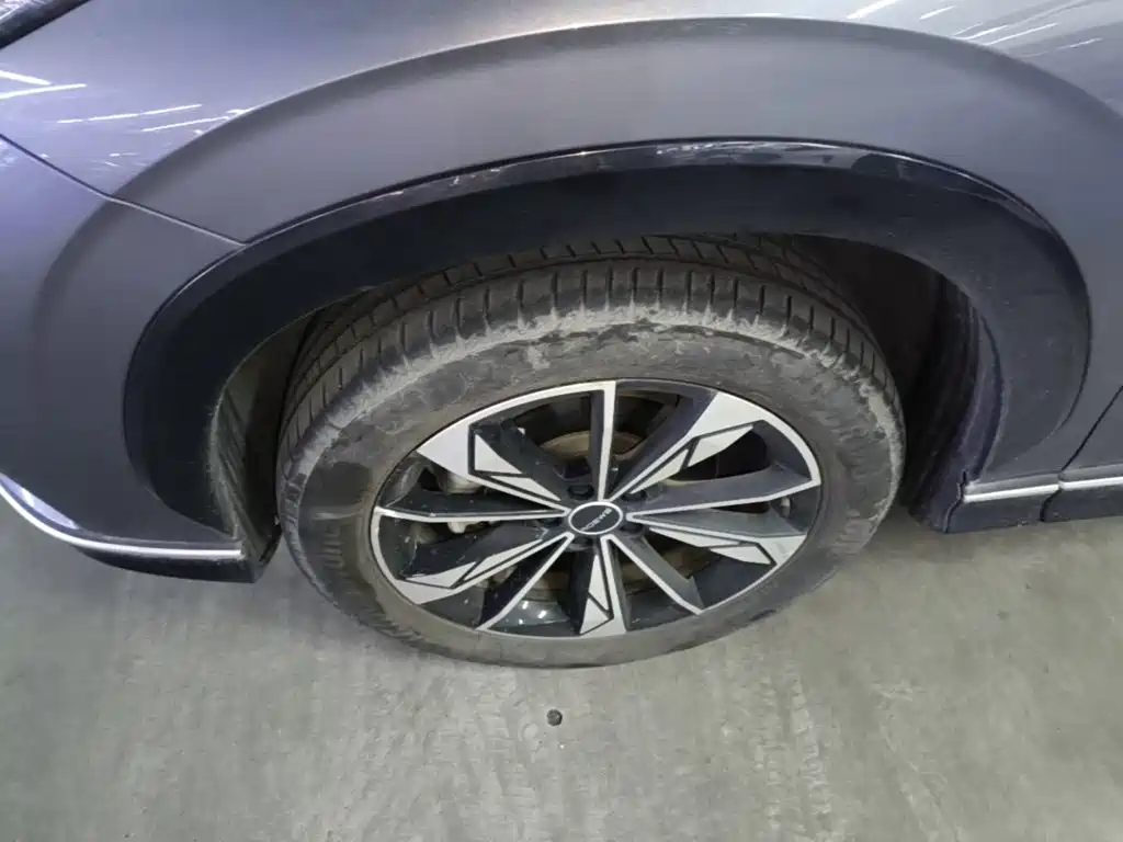 Roewe RX5 — миниатюра 23