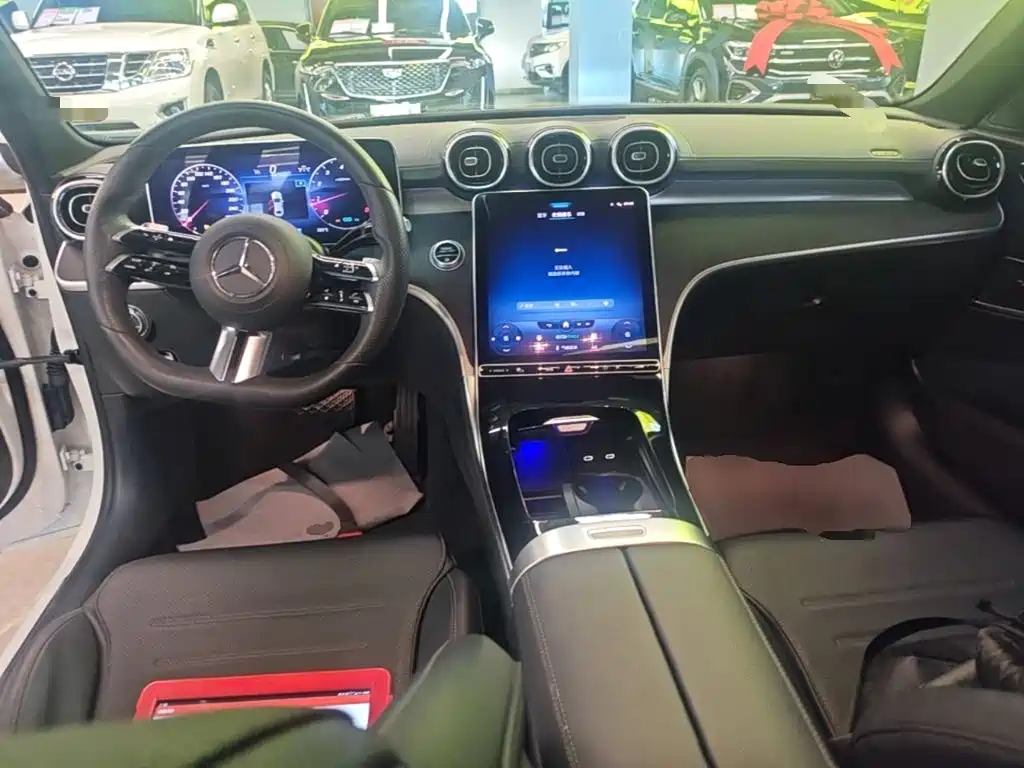 Mercedes-Benz C-Class — миниатюра 10