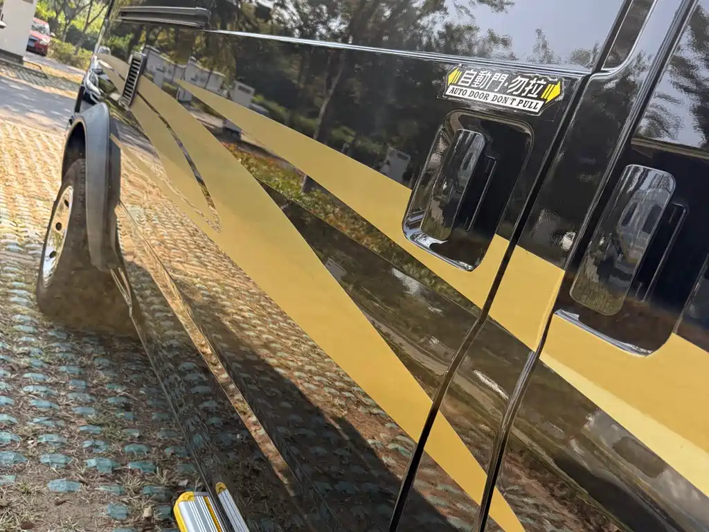 Ford Transit Custom — миниатюра 8