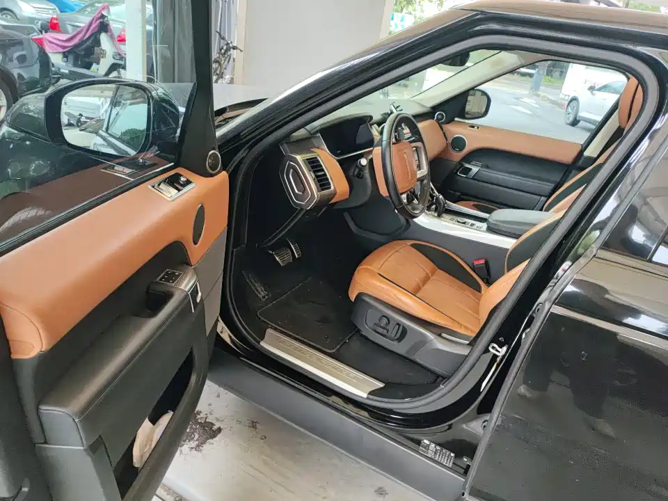 Land Rover Range Rover Sport 2018 3.0 SC V6 HSE DYNAMIC