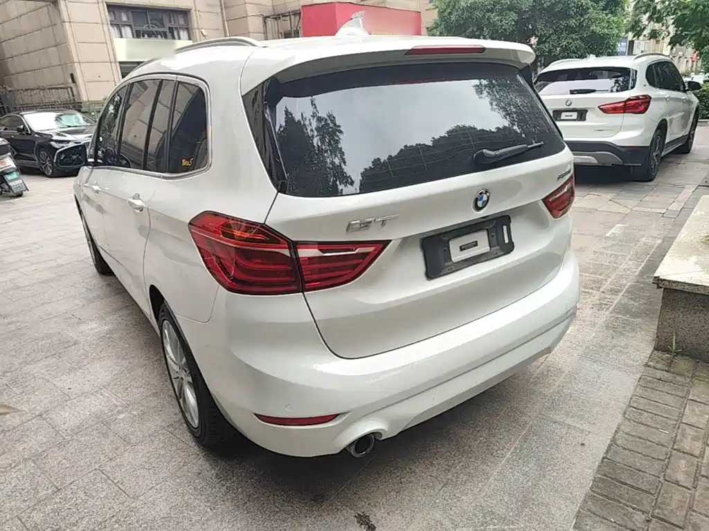 BMW 2 Series Gran Tourer — миниатюра 5