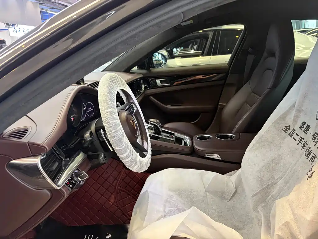Porsche Panamera — миниатюра 5