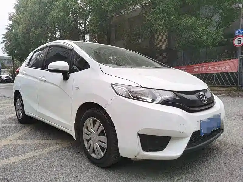Honda Fit — миниатюра 3