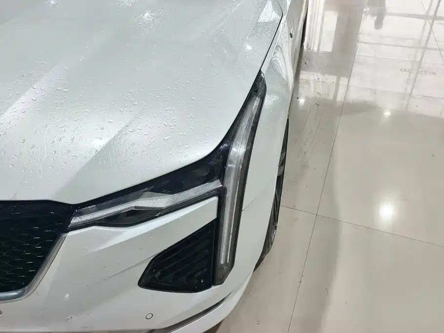 Cadillac CT4 — миниатюра 5