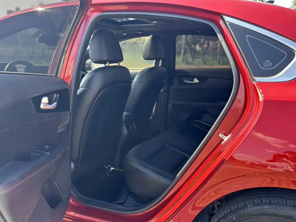 Kia K3 — миниатюра 15