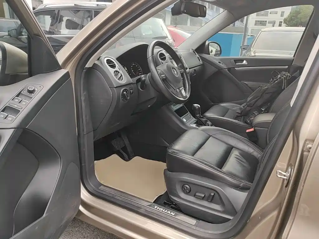 Volkswagen Tiguan — миниатюра 16