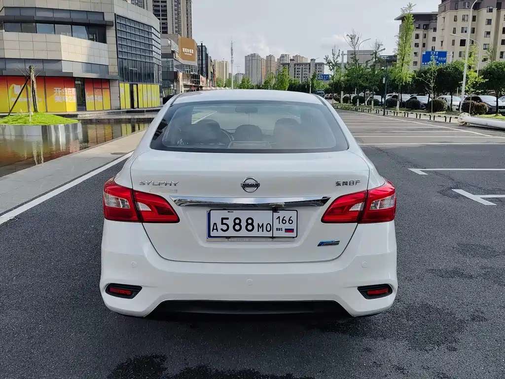 Nissan Sylphy — миниатюра 7