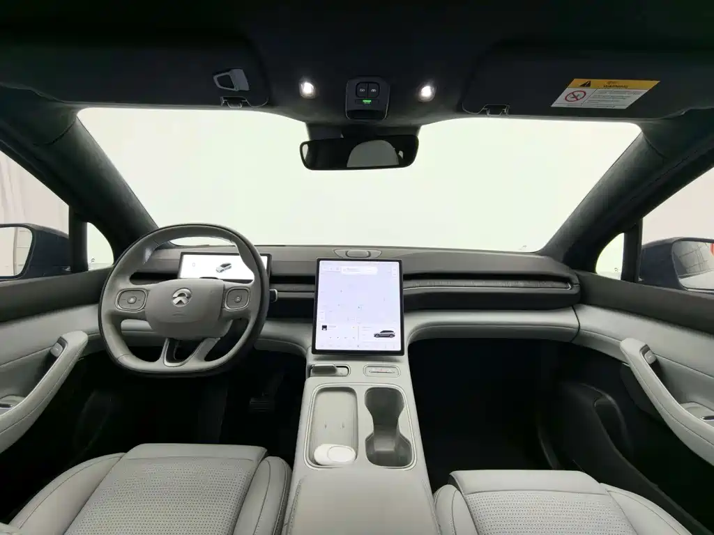 NIO ES6 — миниатюра 11