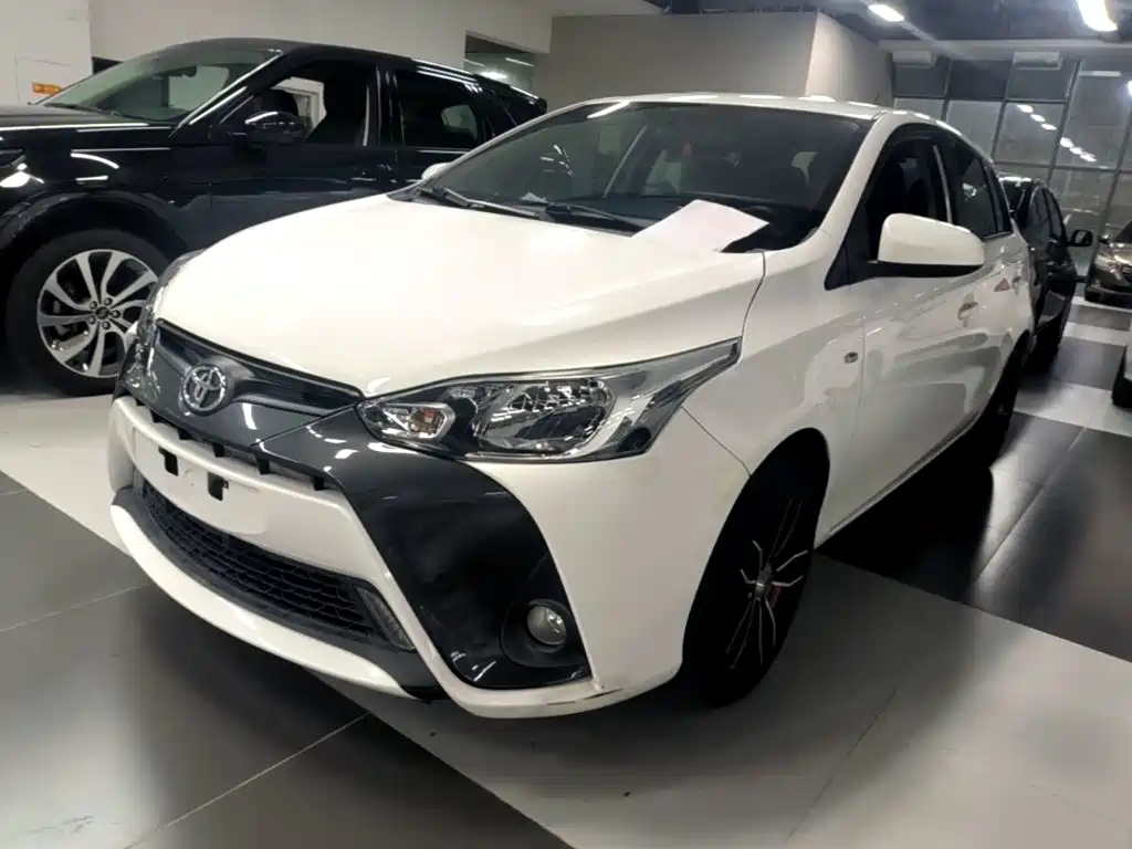 Toyota Yaris L
