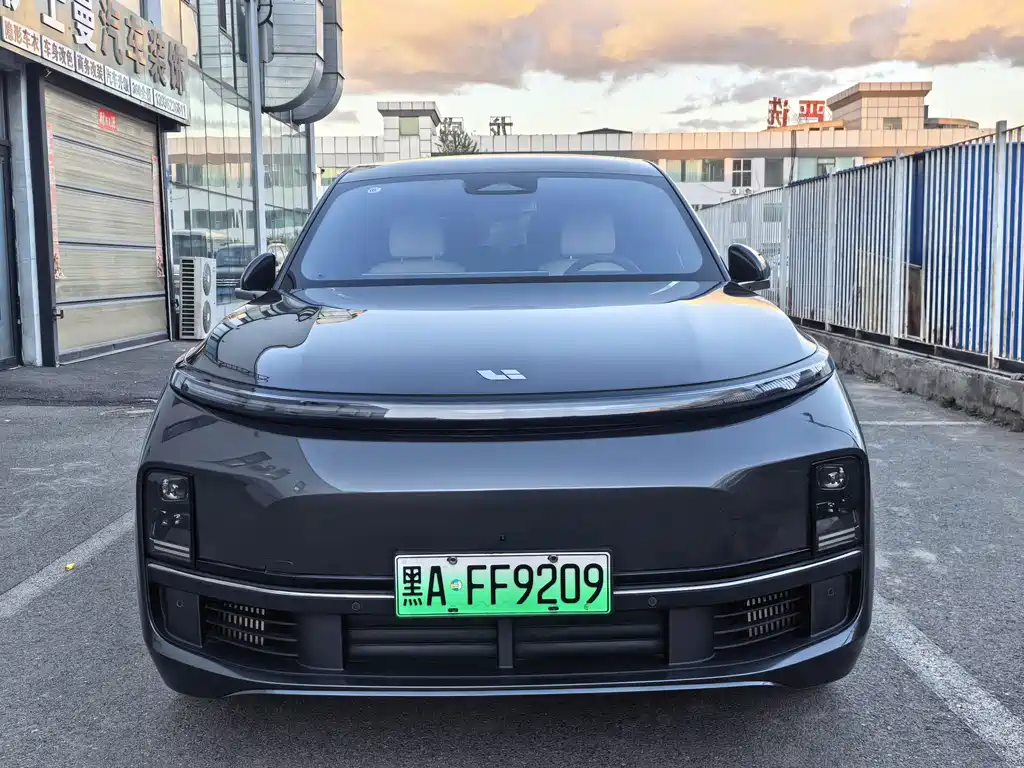 Li Auto Li L8 — миниатюра 2