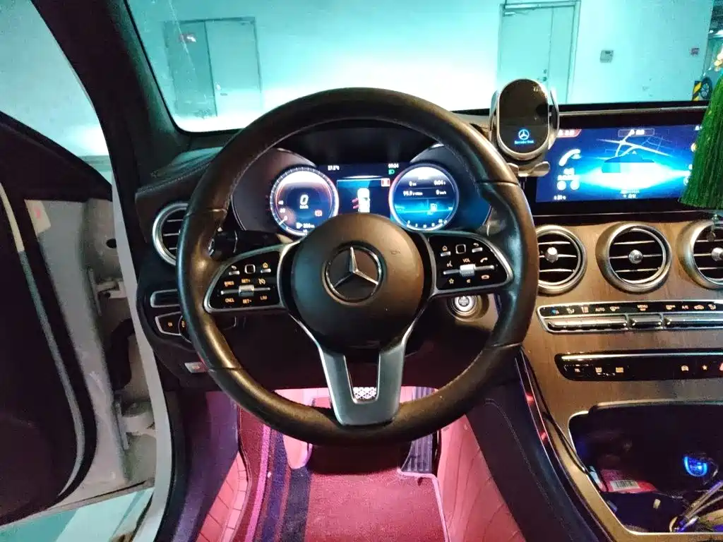 Mercedes-Benz GLC — миниатюра 11