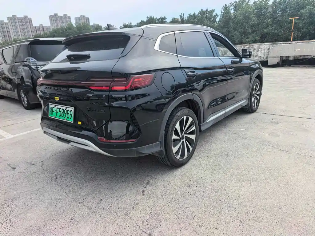 BYD PLUS New Energy — миниатюра 5