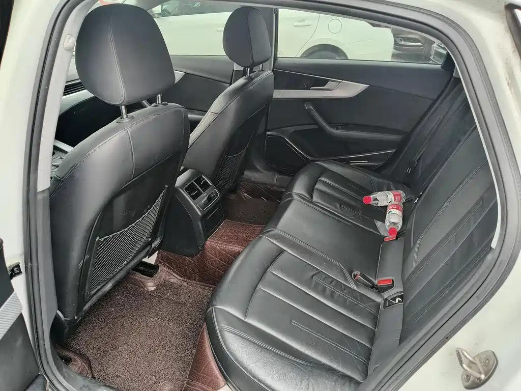 Audi A4L — миниатюра 13