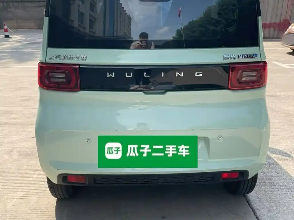 Wuling MINIEV — миниатюра 6