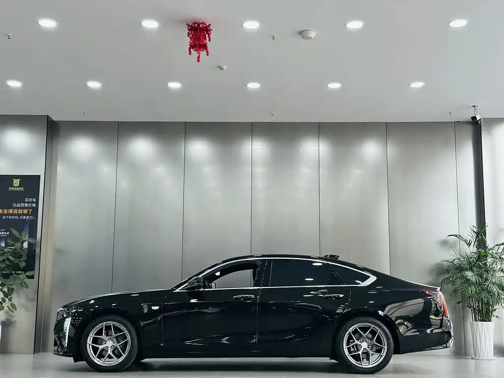 Cadillac CT6 2023 28T Luxury