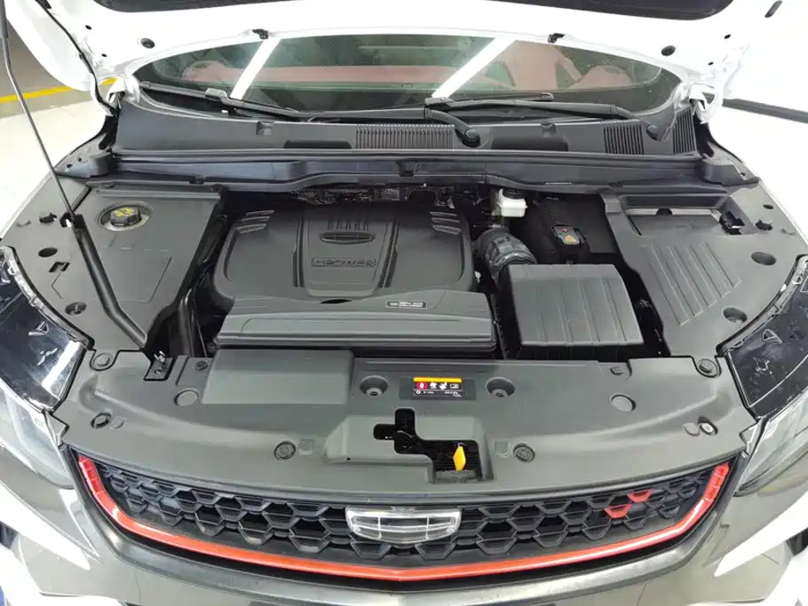 Geely Binyue — миниатюра 10