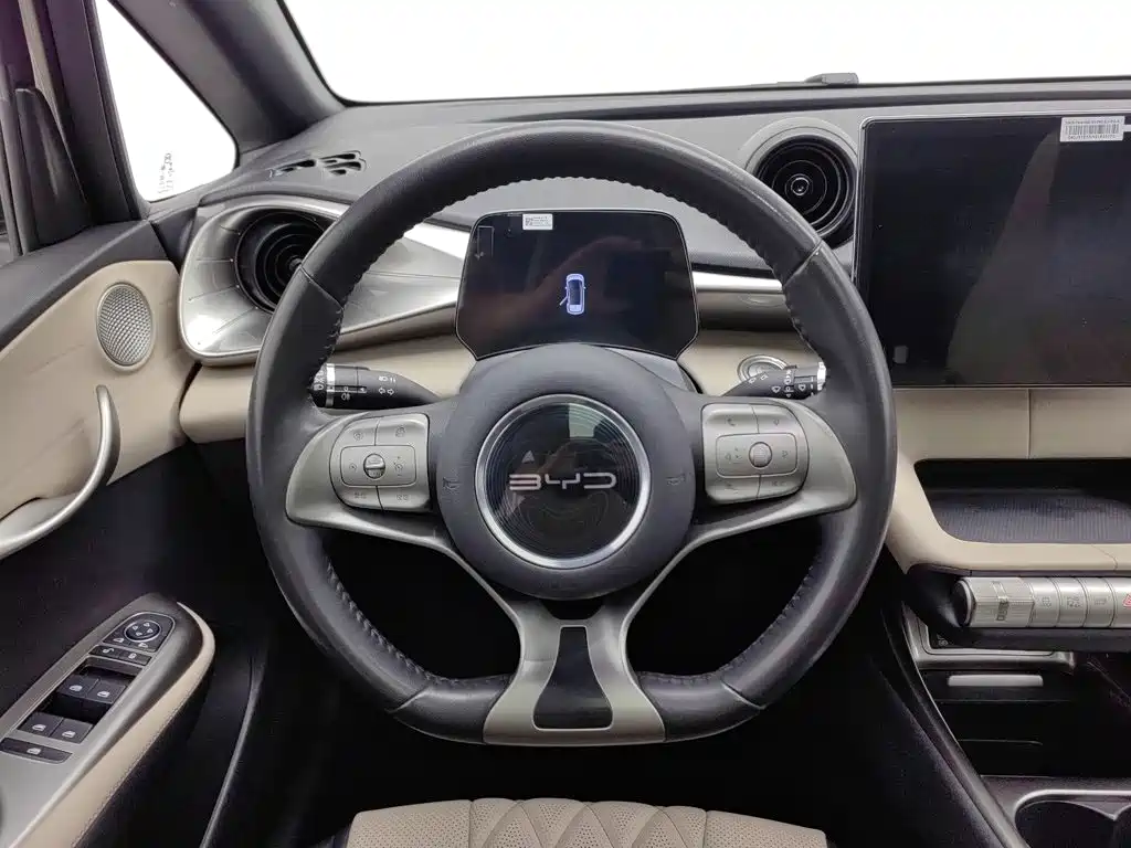 BYD Dolphin — миниатюра 11