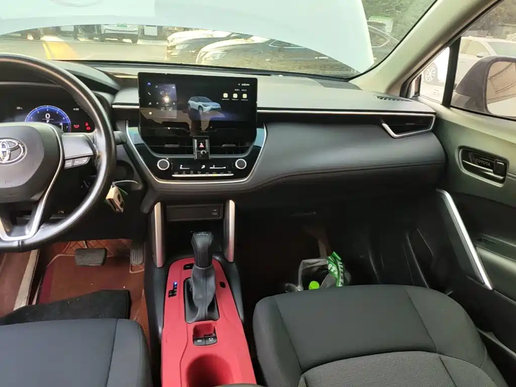 Toyota Frontlander — миниатюра 13