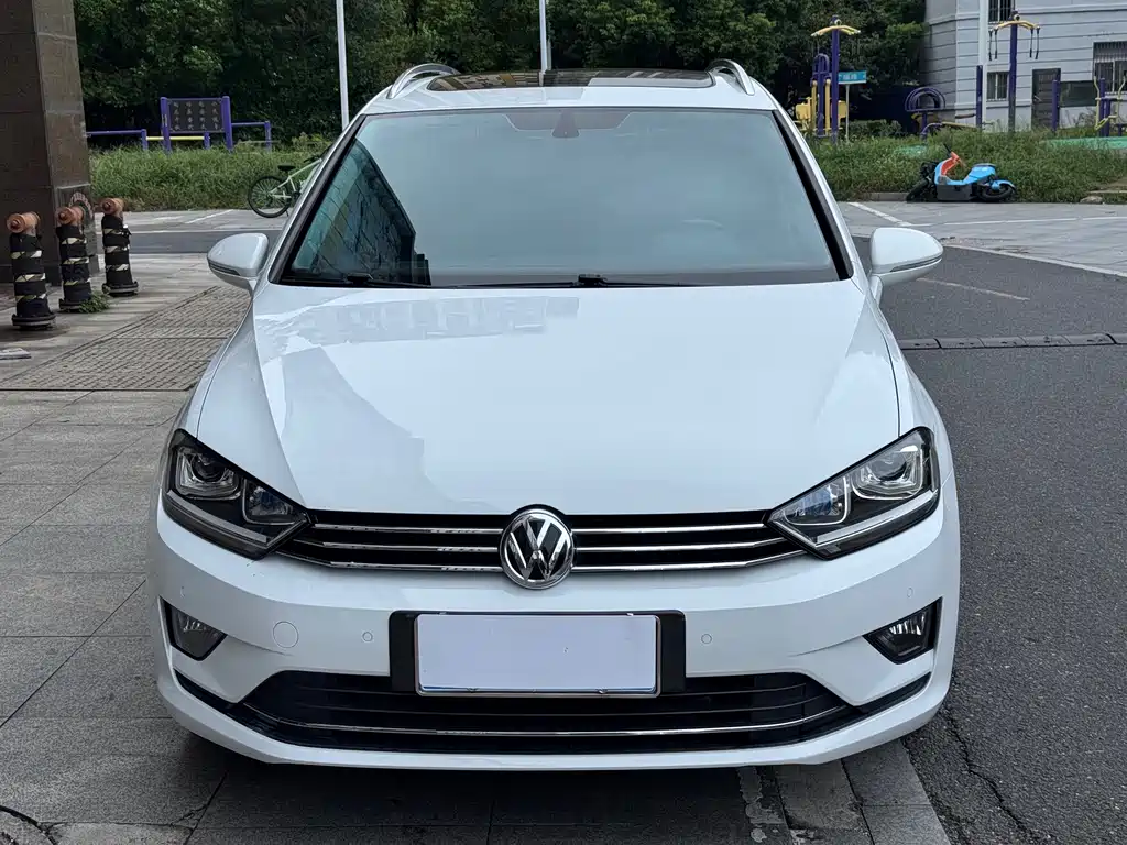 Volkswagen Golf Sportsvan — миниатюра 2
