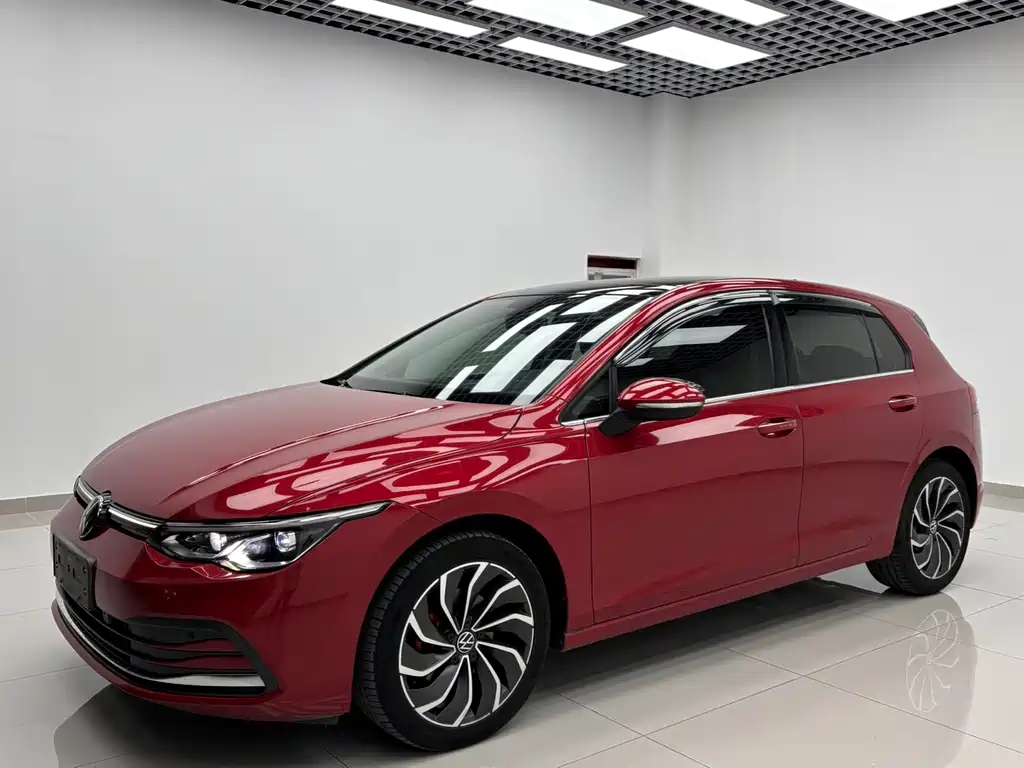 Volkswagen Golf 2023