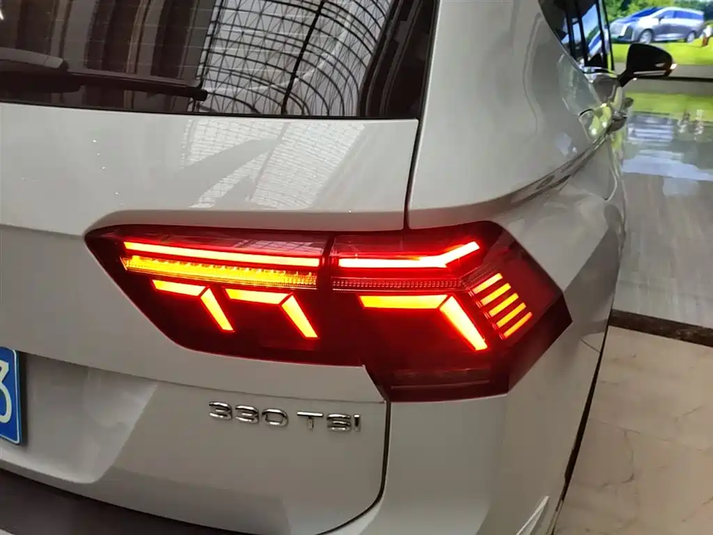 Volkswagen Tiguan L L 2024 330TSI AT R-Line